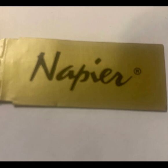 Vintage Napier Gold Tone Chain Bracelet 7" Wrist - Picture 2 of 5